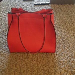 Large tote